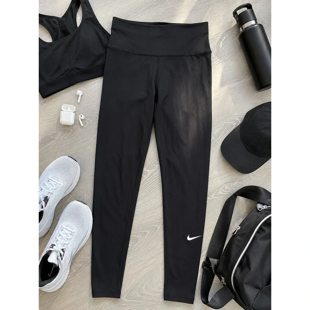 Nike Dri-FIT Black High Rise Leggings Women's Small S Athletic Workout Yoga